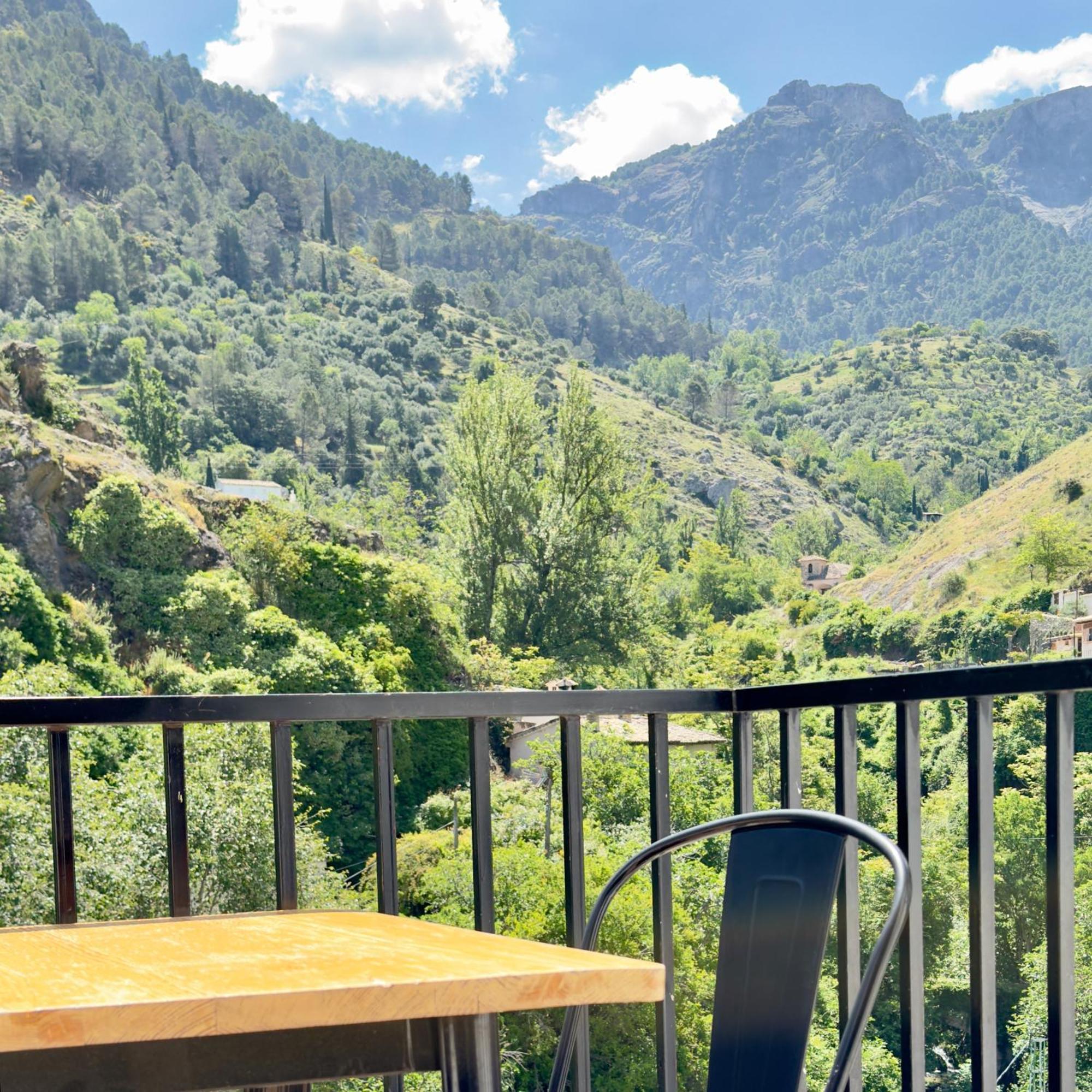 Apartamento En Cazorla Con Vistas Espectaculares Luaran gambar